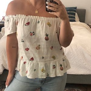 ZARA OFF THE SHOULDER LINEN LIKE FRUIT BLOUSE SZ M